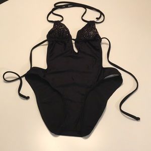 Cutout Guess swimsuit